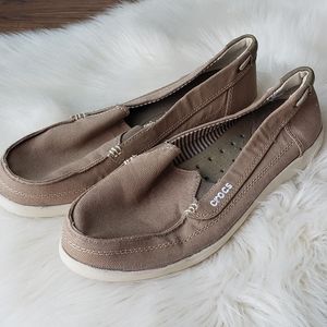 Womans  CROCS loafers size 10